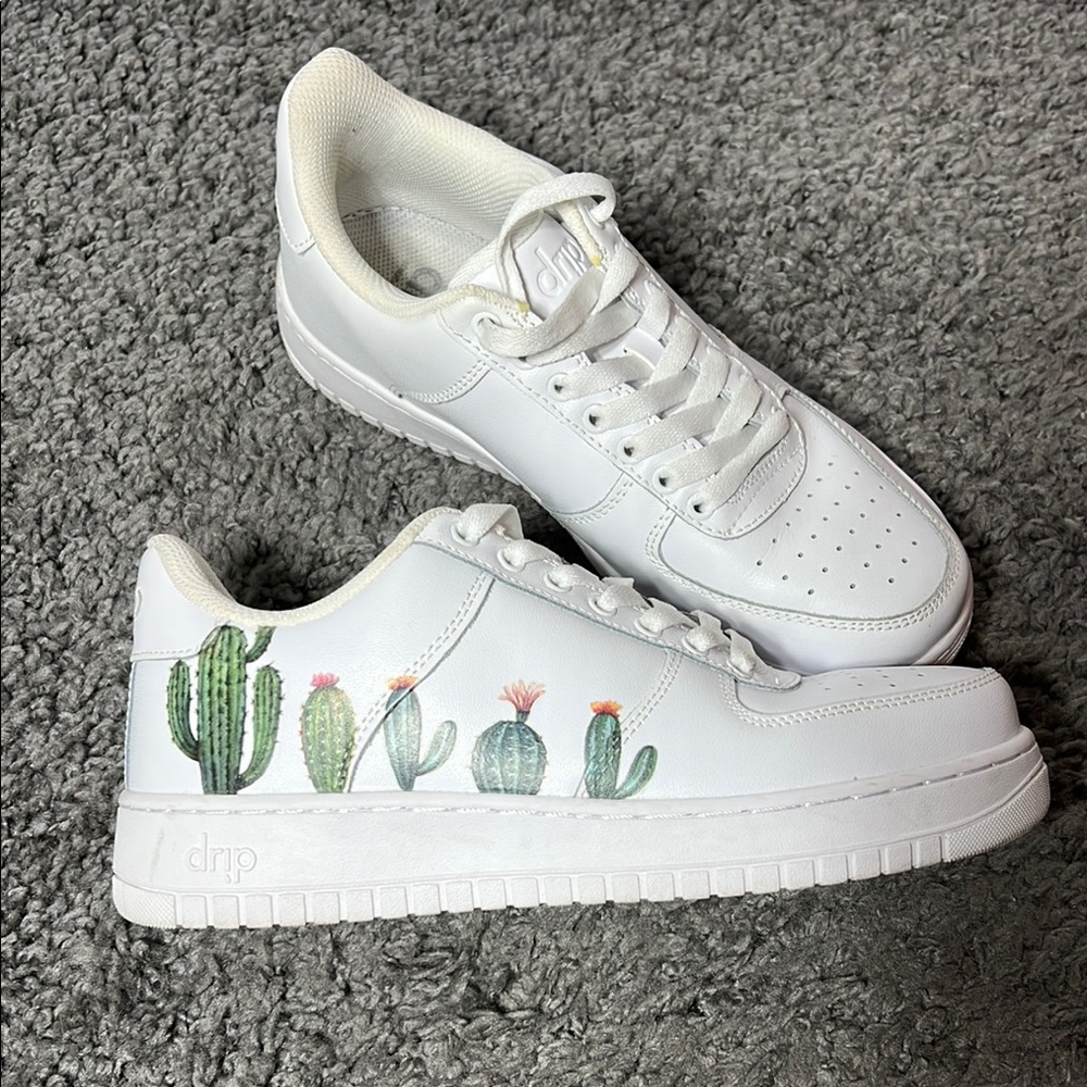 Drip creationz cactus print sneakers size 8.5